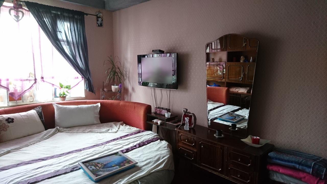 Apartment On Raisy Okipnoi 5 Kiev Exterior foto